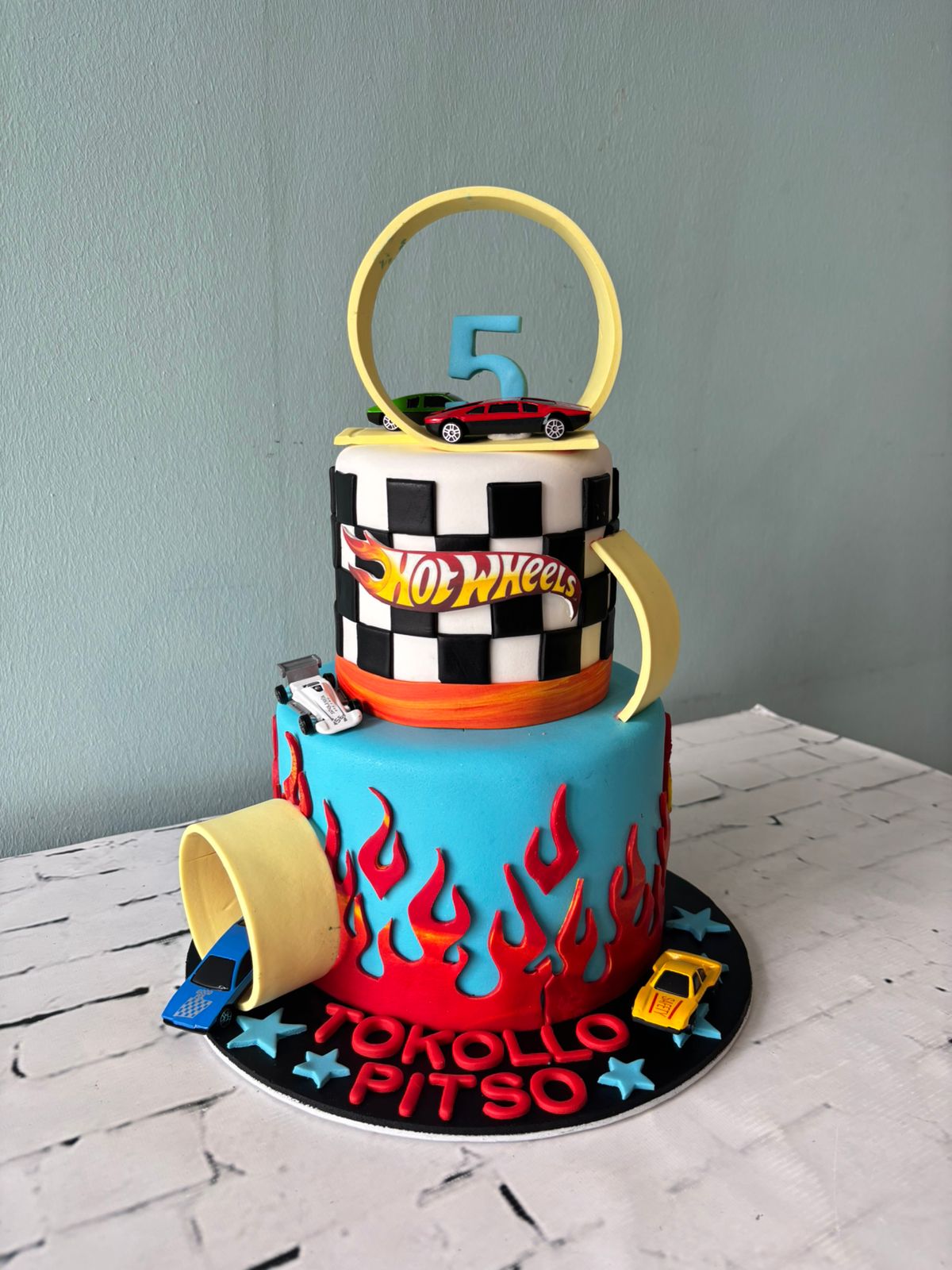 Car Cake 2